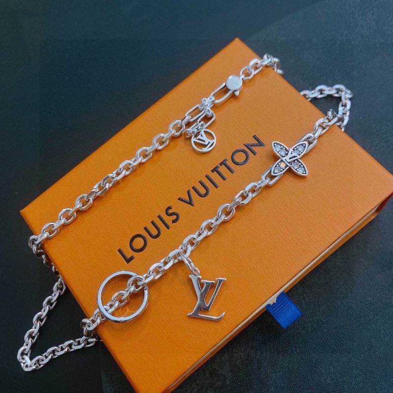 Louis Vuitton Necklaces